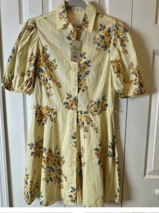 a new day Dresses & Skirts - A new day Yellow Floral Button-Front Dress with belt